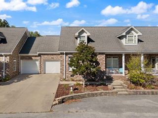 27 Margaret Rose Lane, Somerset, KY 42503