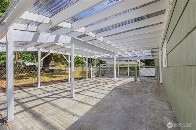 11407 Farwest Drive SW, Lakewood, WA 98498