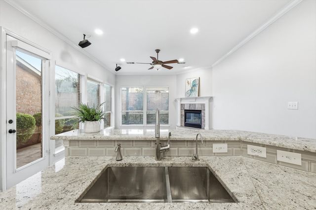 2917 Waterford Drive, Irving, TX 75063