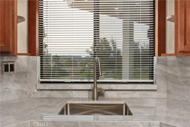 18434 Ramona View Drive, Ramona, CA 92065