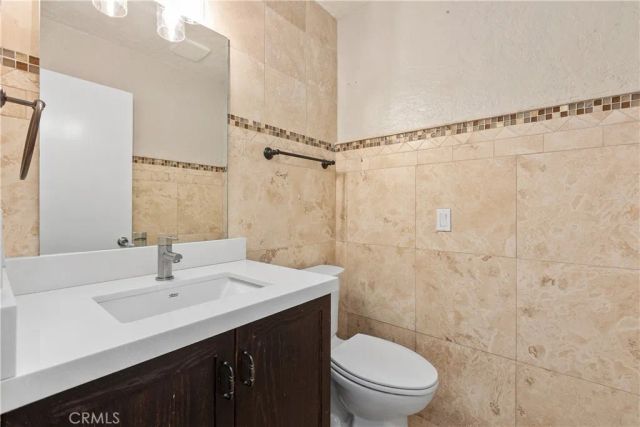 18434 Ramona View Drive, Ramona, CA 92065