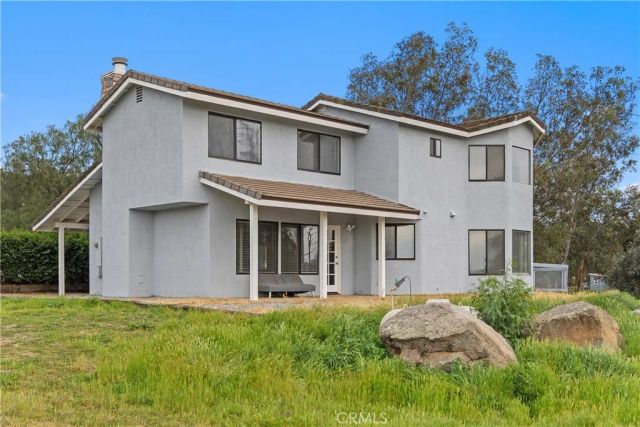 18434 Ramona View Drive, Ramona, CA 92065