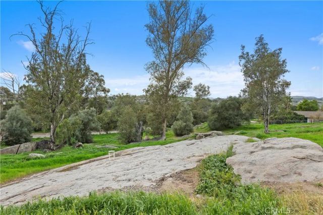 18434 Ramona View Drive, Ramona, CA 92065