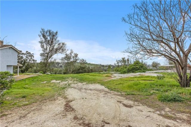 18434 Ramona View Drive, Ramona, CA 92065