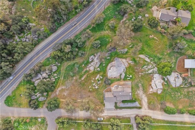 18434 Ramona View Drive, Ramona, CA 92065