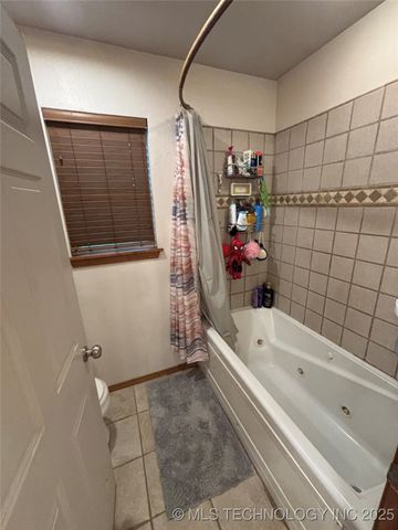 1314 Ford Circle Drive, Wagoner, OK 74467
