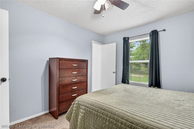 1214 Northwoods Drive, Alma, AR 72921