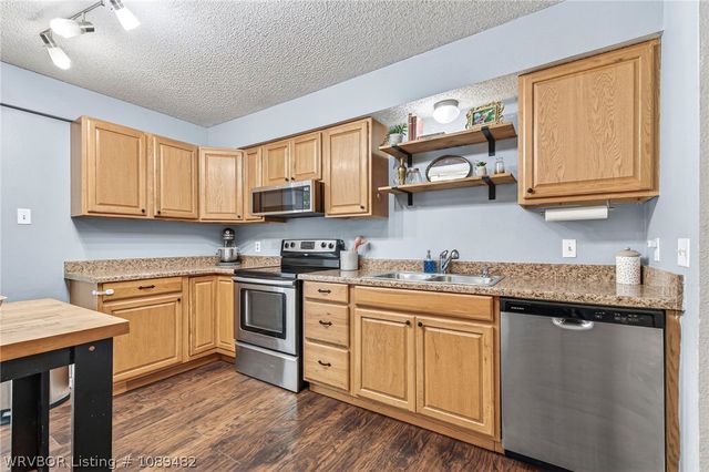 1214 Northwoods Drive, Alma, AR 72921