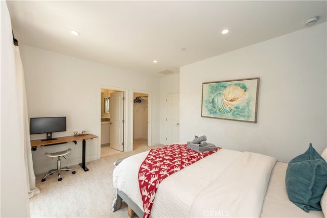 113 Hitching Post, Irvine, CA 92620