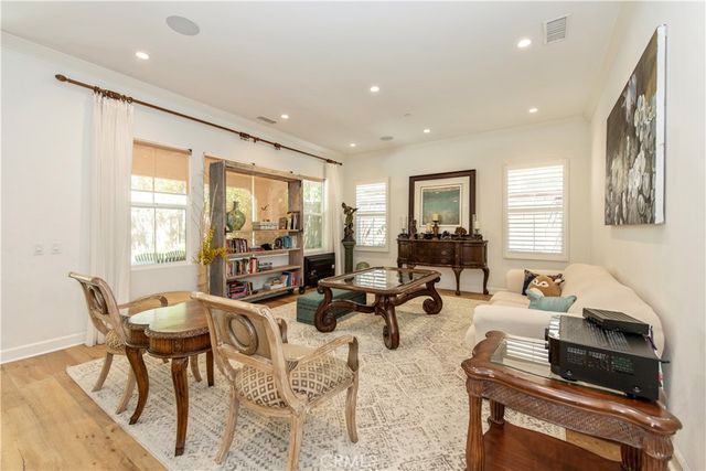 113 Hitching Post, Irvine, CA 92620