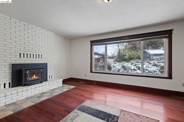 20440 W Walnut Dr, Sonora, CA 95370