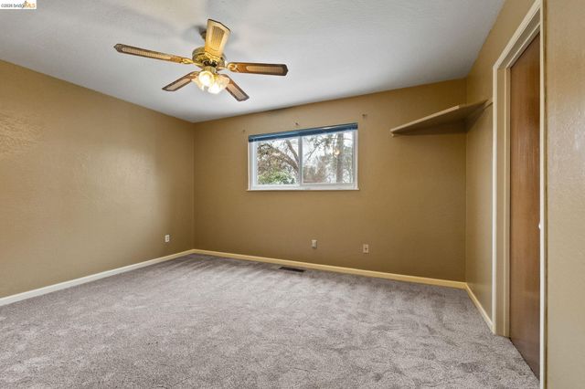 20440 W Walnut Dr, Sonora, CA 95370