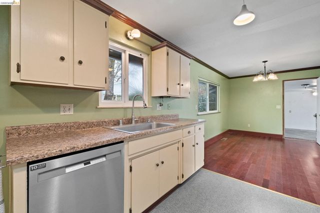 20440 W Walnut Dr, Sonora, CA 95370