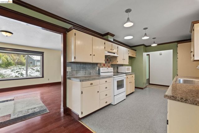 20440 W Walnut Dr, Sonora, CA 95370