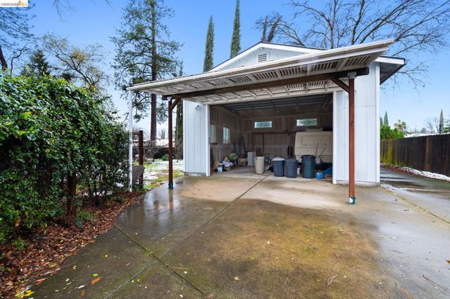 20440 W Walnut Dr, Sonora, CA 95370