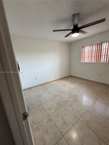 8851 NW 119th St 2213-2, Hialeah Gardens, FL 33018