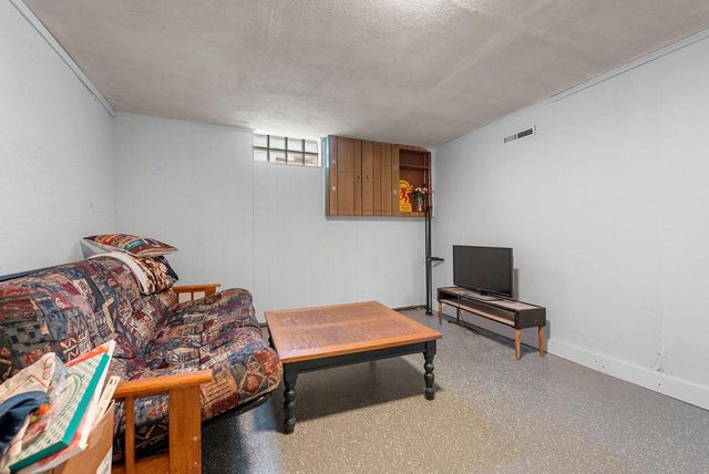210 S SUMMIT STREET, Appleton, WI 54914