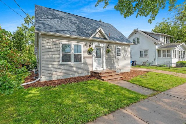 210 S SUMMIT STREET, Appleton, WI 54914