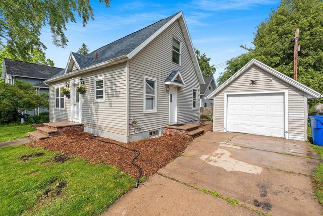 210 S SUMMIT STREET, Appleton, WI 54914