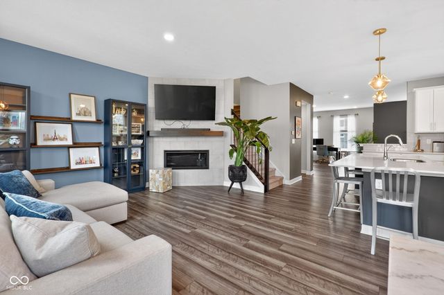 13832 Tender Drive, Carmel, IN 46032