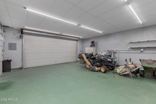 10401 W AVALON Drive, Avondale, AZ 85392