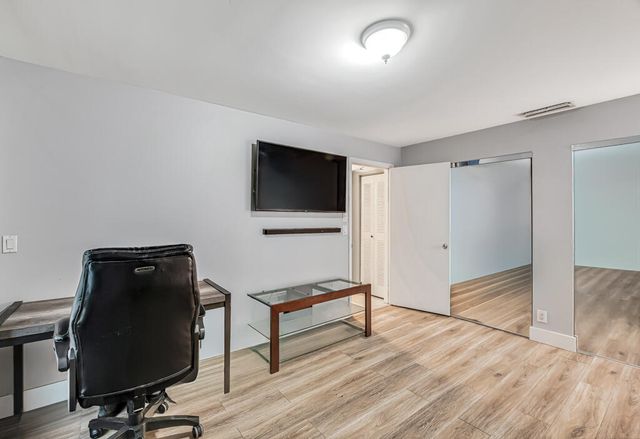 8888 Thumbwood Circle Apt B, Boynton Beach, FL 33436