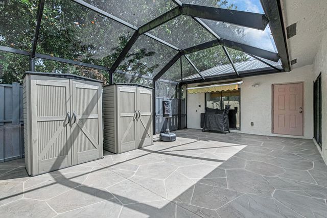 8888 Thumbwood Circle Apt B, Boynton Beach, FL 33436