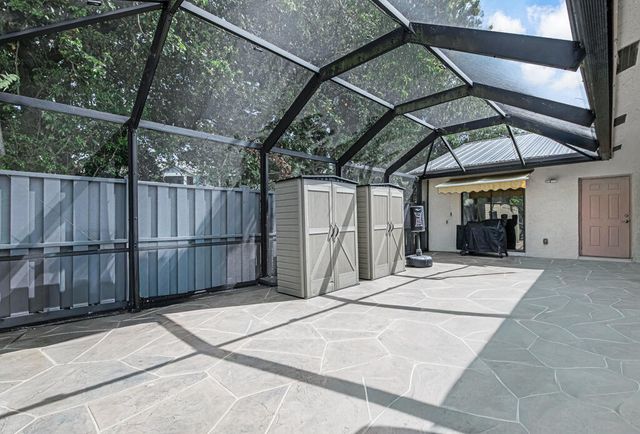 8888 Thumbwood Circle Apt B, Boynton Beach, FL 33436