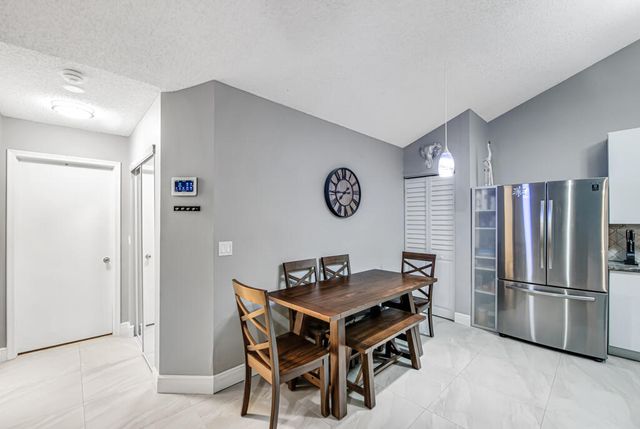 8888 Thumbwood Circle Apt B, Boynton Beach, FL 33436