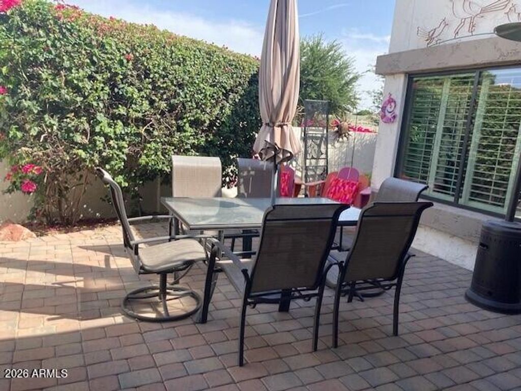 Image 25 of property listing at 8100 E CAMELBACK Road 94, Scottsdale, AZ 85251