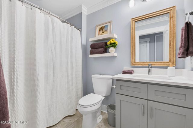 614 Marsh Grass Court, Southport, NC 28461