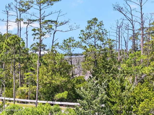 614 Marsh Grass Court, Southport, NC 28461