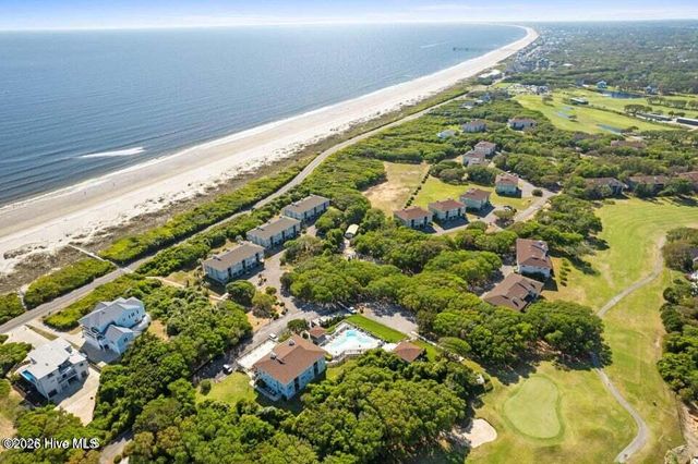 614 Marsh Grass Court, Southport, NC 28461