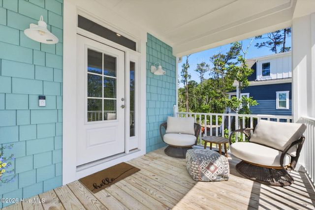 614 Marsh Grass Court, Southport, NC 28461