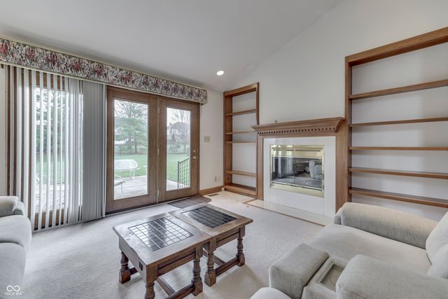 165 Meadowview Lane, Greenwood, IN 46142