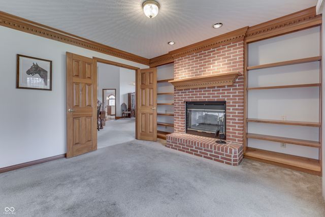 165 Meadowview Lane, Greenwood, IN 46142