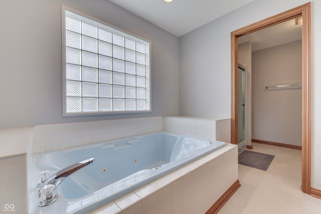 165 Meadowview Lane, Greenwood, IN 46142