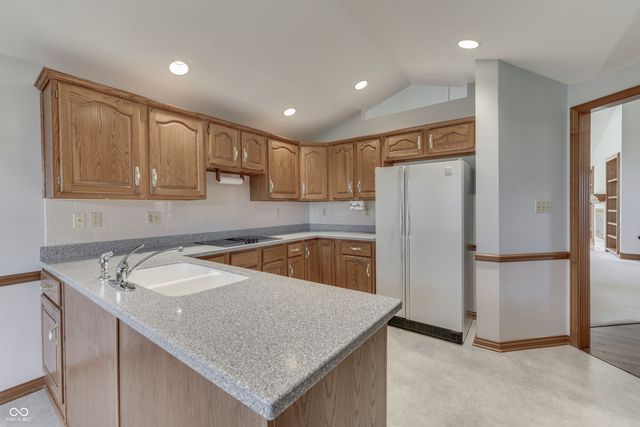 165 Meadowview Lane, Greenwood, IN 46142