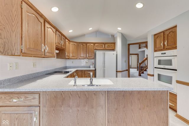 165 Meadowview Lane, Greenwood, IN 46142