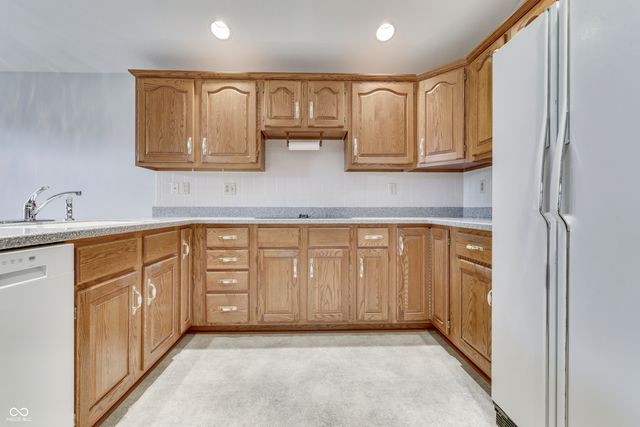 165 Meadowview Lane, Greenwood, IN 46142