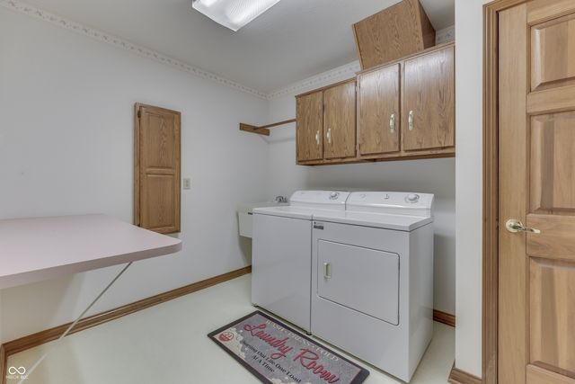 165 Meadowview Lane, Greenwood, IN 46142