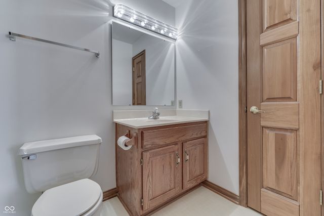 165 Meadowview Lane, Greenwood, IN 46142