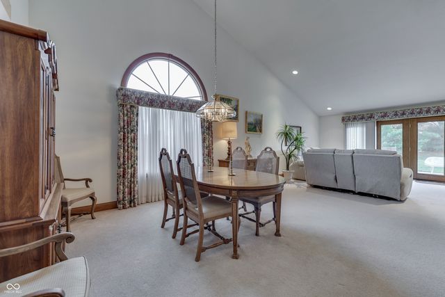 165 Meadowview Lane, Greenwood, IN 46142