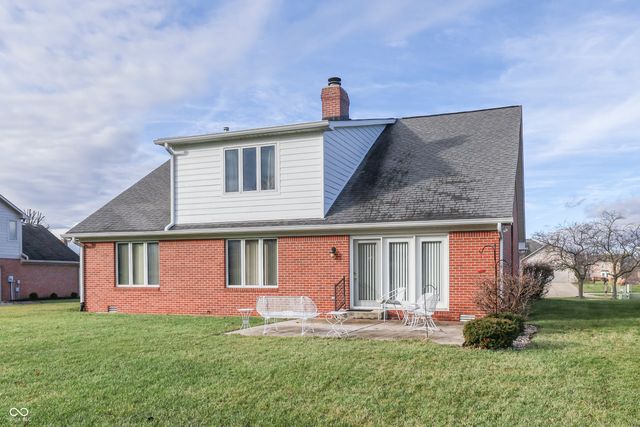 165 Meadowview Lane, Greenwood, IN 46142