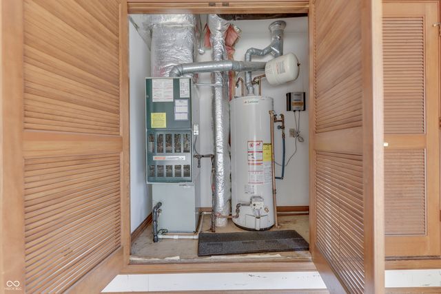 165 Meadowview Lane, Greenwood, IN 46142