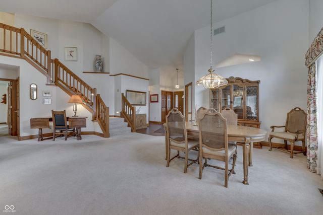 165 Meadowview Lane, Greenwood, IN 46142