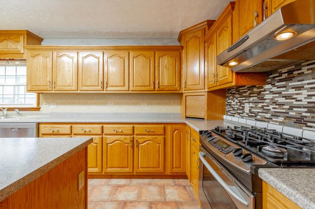 37803 U.S. 127, Pikeville, TN 37367