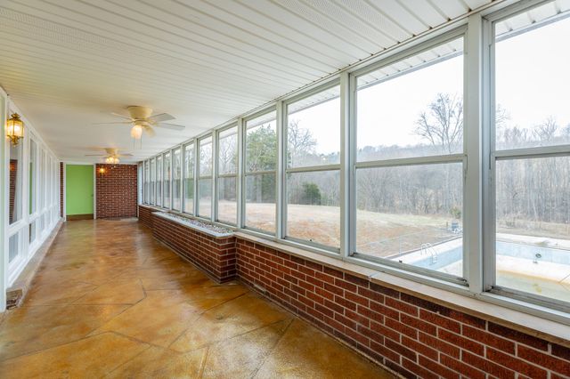 37803 U.S. 127, Pikeville, TN 37367