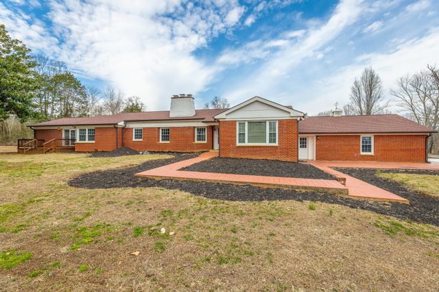 37803 U.S. 127, Pikeville, TN 37367