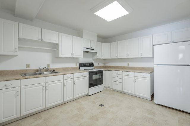 37803 U.S. 127, Pikeville, TN 37367